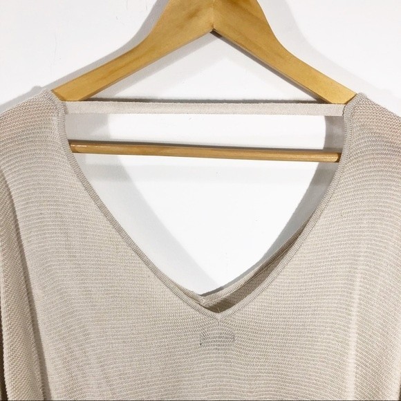Express Beige Deep V-Neck Balloon Sleeve Sweater - Picture 6 of 8